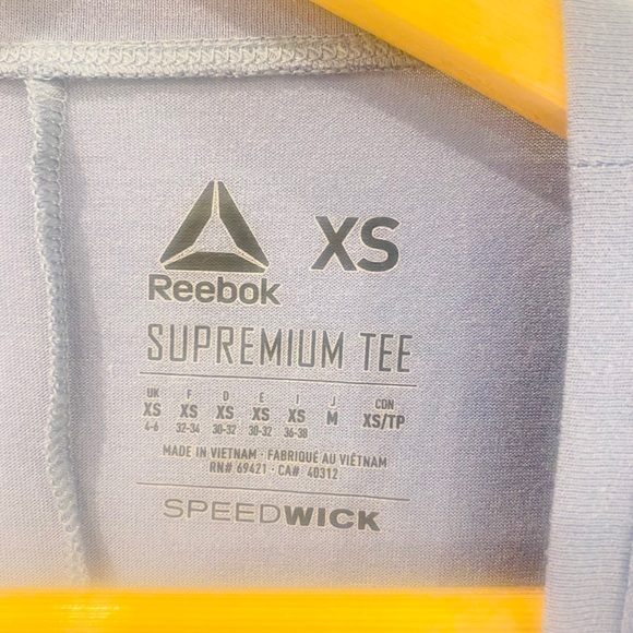 reebok tshirt XS Purple Speedwick Supremium Tee Lilac Fitness CrossFit Workout - Picture 5 of 5